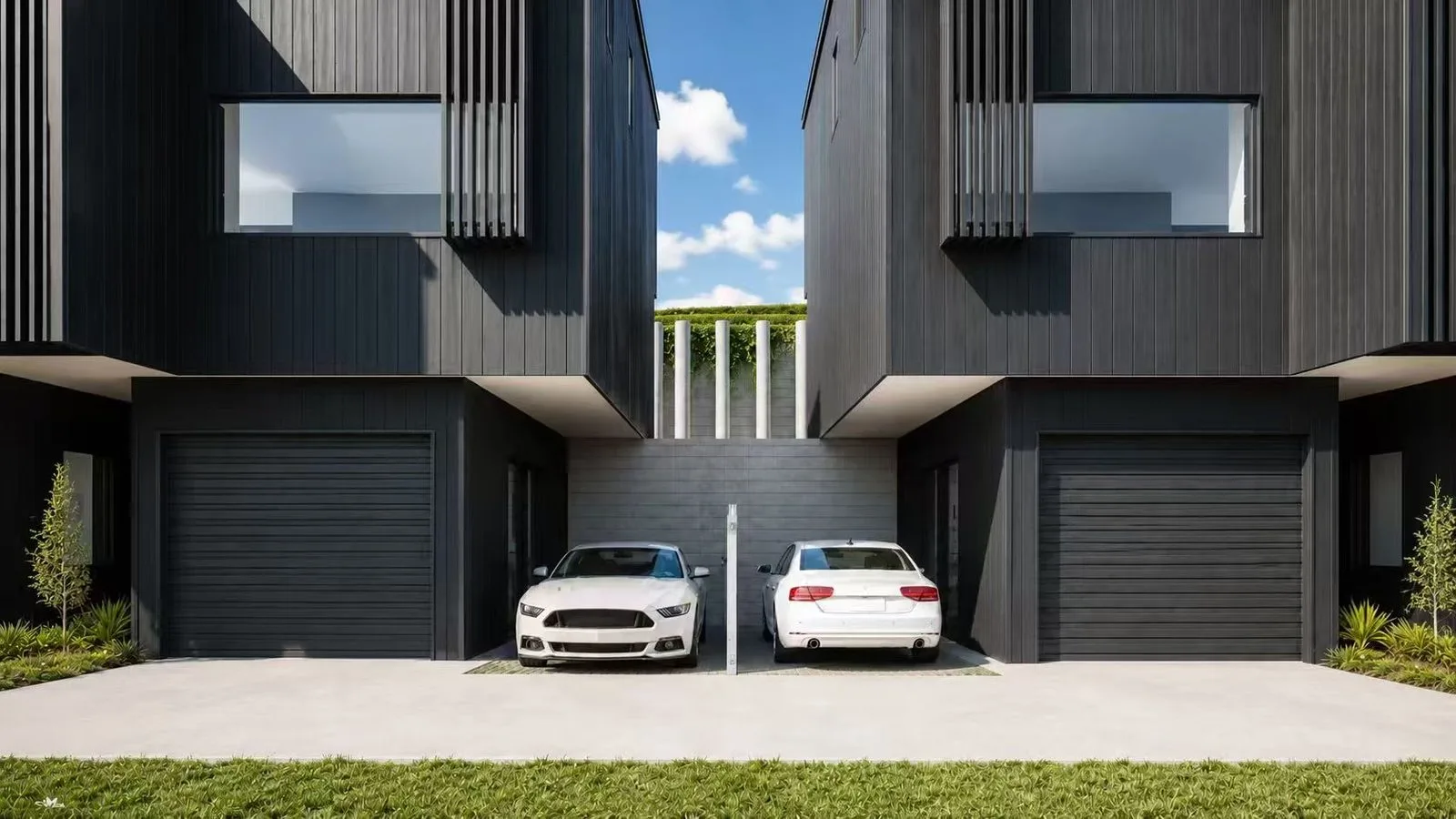 Castor Bay — entry and garaging by day